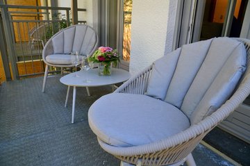 Studio with balcony aparthotel maximilian munich