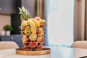 Details fruit basket maximilian munich