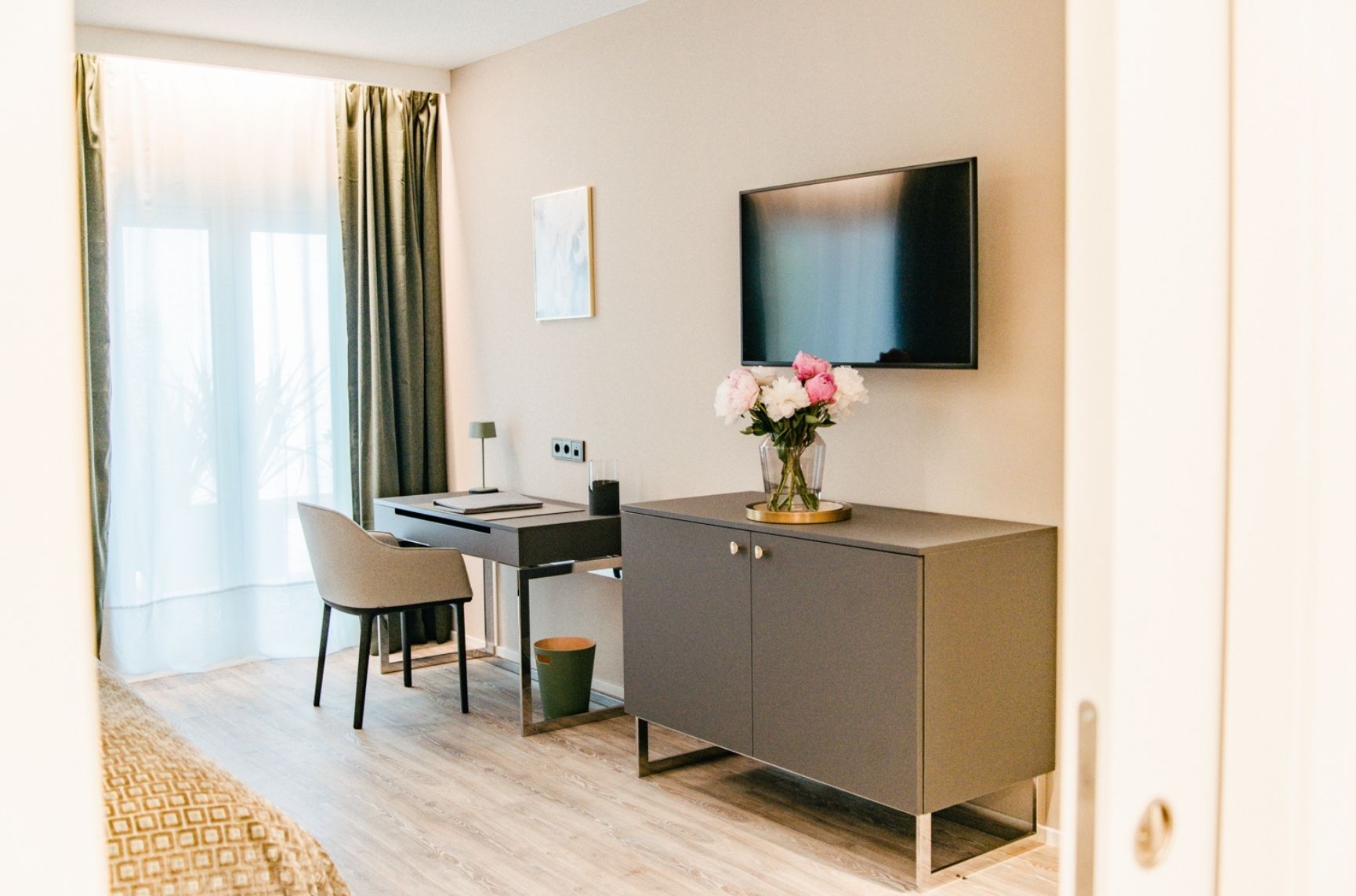 Arbeitsbereich im Maximilian Munich Doppelzimmer