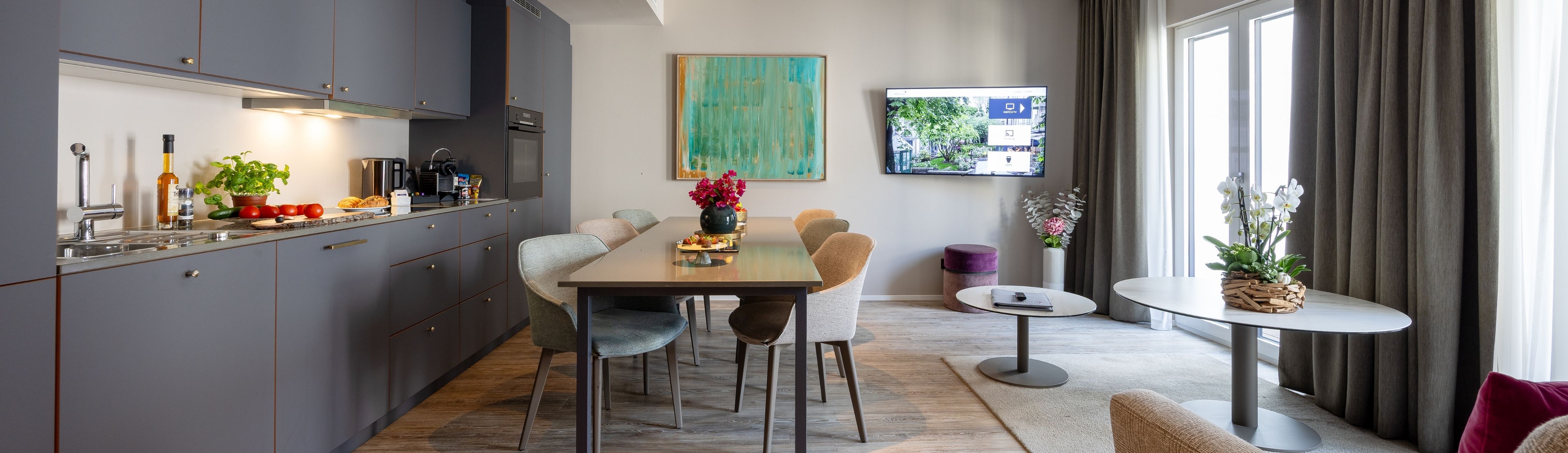 Essbereich der Maximilian Munich Luxus Suiten